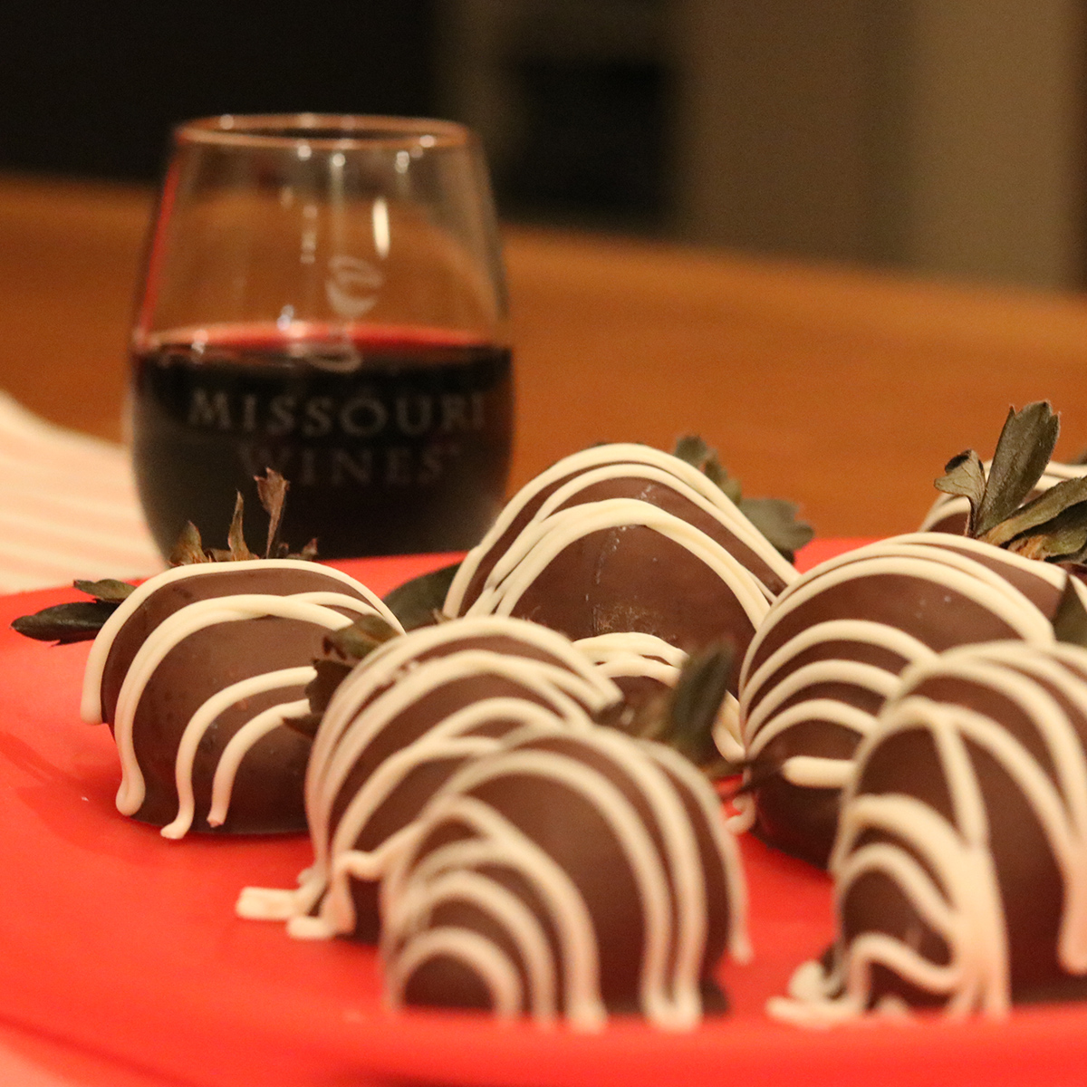 Wine Infused Chocolate Covered Strawberries from MissouriWine.org