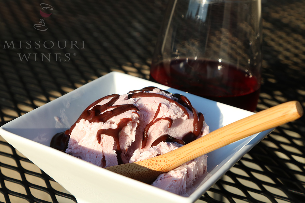 3 Ingredient Wine Ice Cream | Concord Missouri Wine