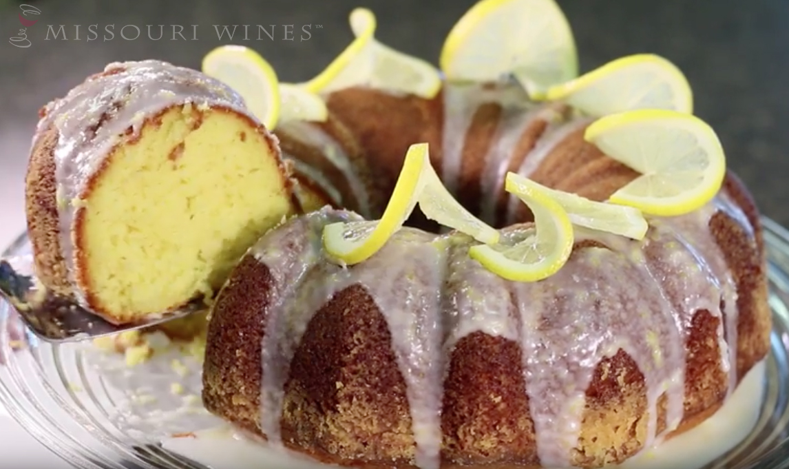 5 Tips for Baking with Wine | White wine lemon bundt cake