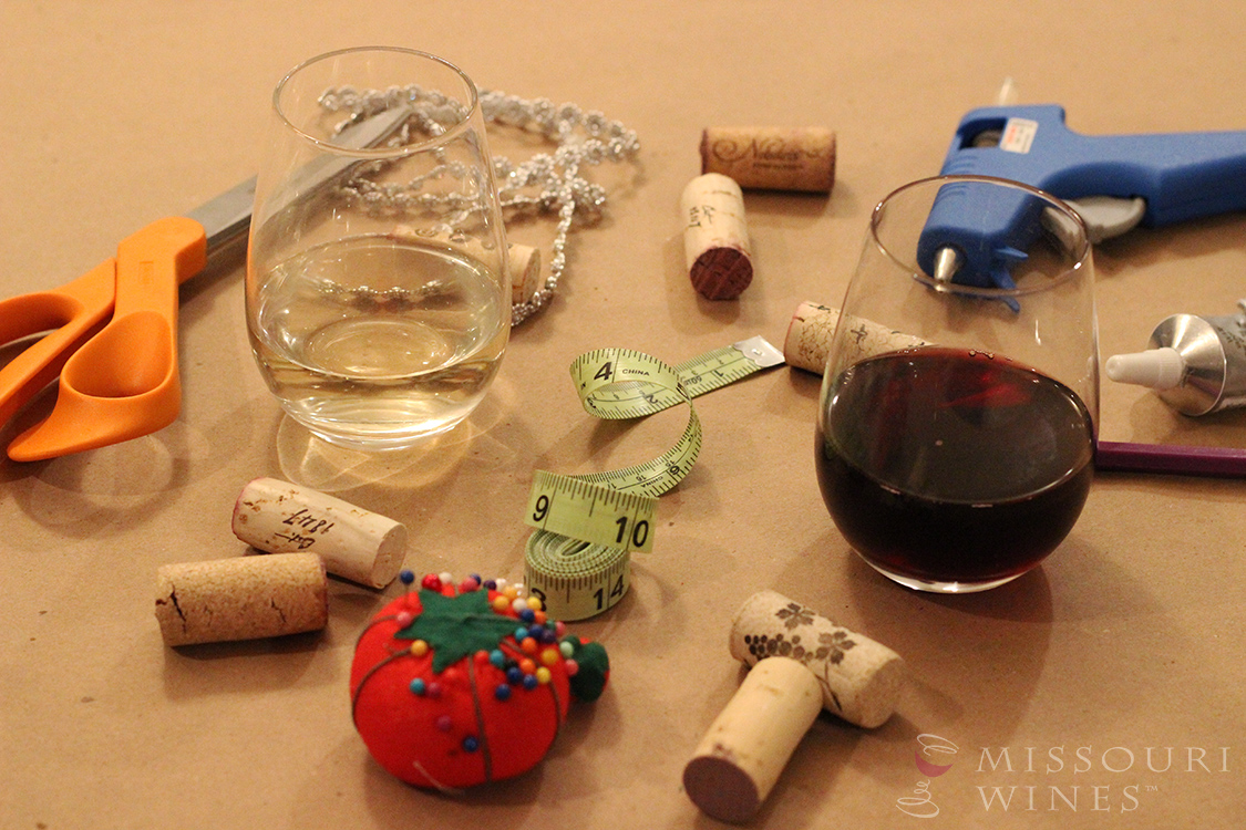 5 Steps to the Perfect Wine and Craft Night | MO Wines