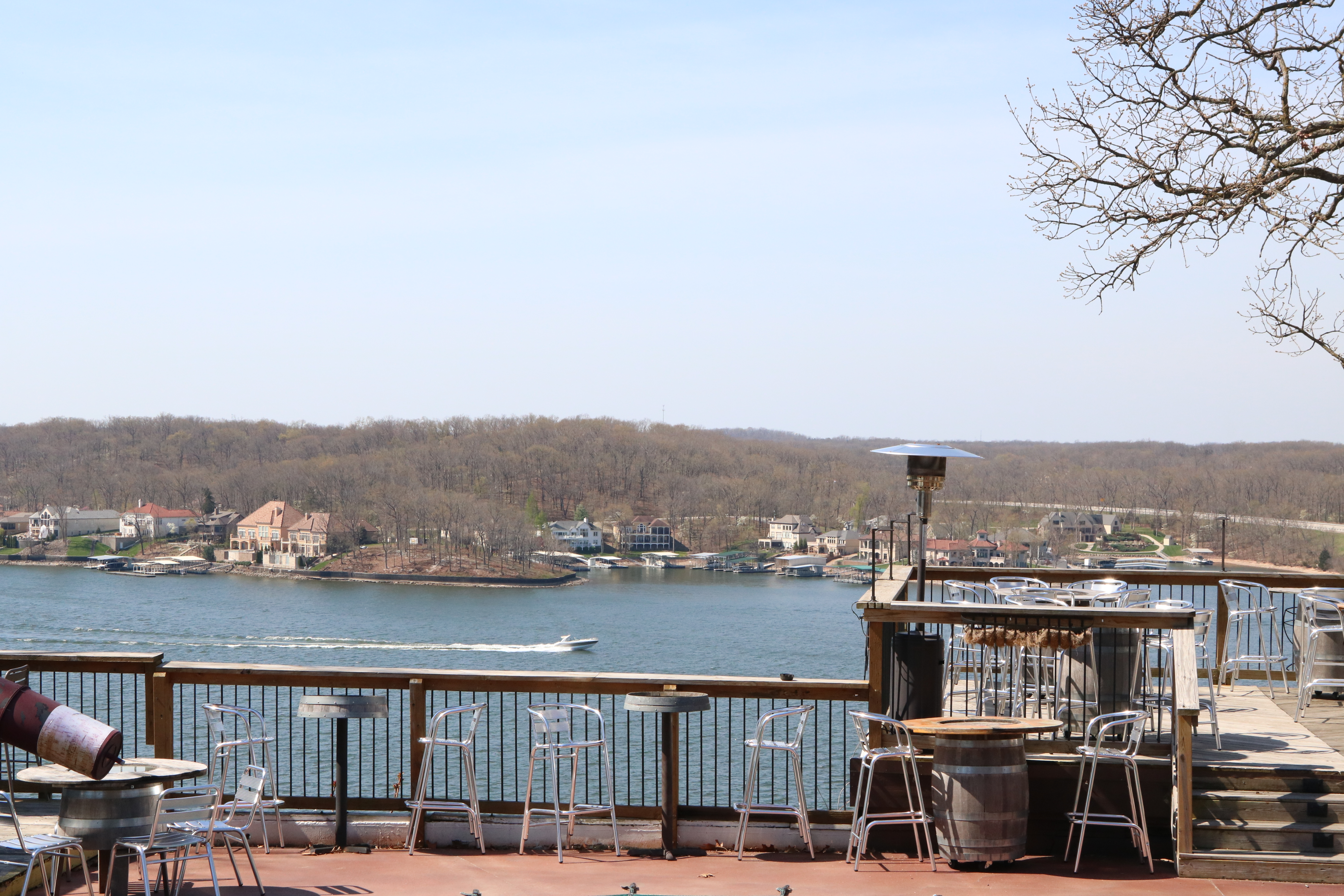 Fall in Love with the Lake of the Ozarks