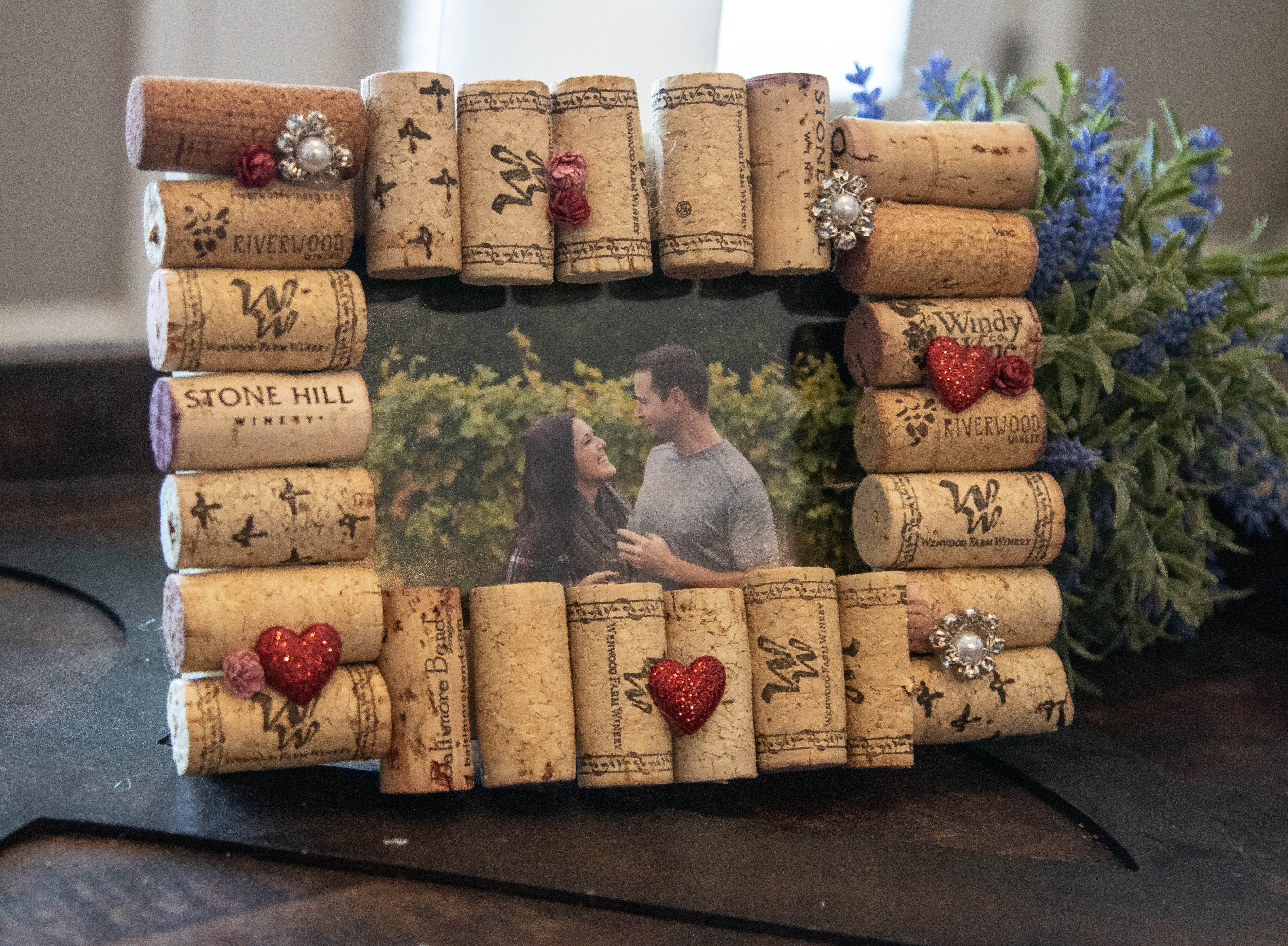 "Picture" Yourself with Missouri Wines in This DIY Cork Frame