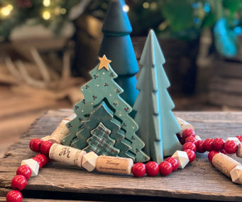 DIY Cork Christmas Garland