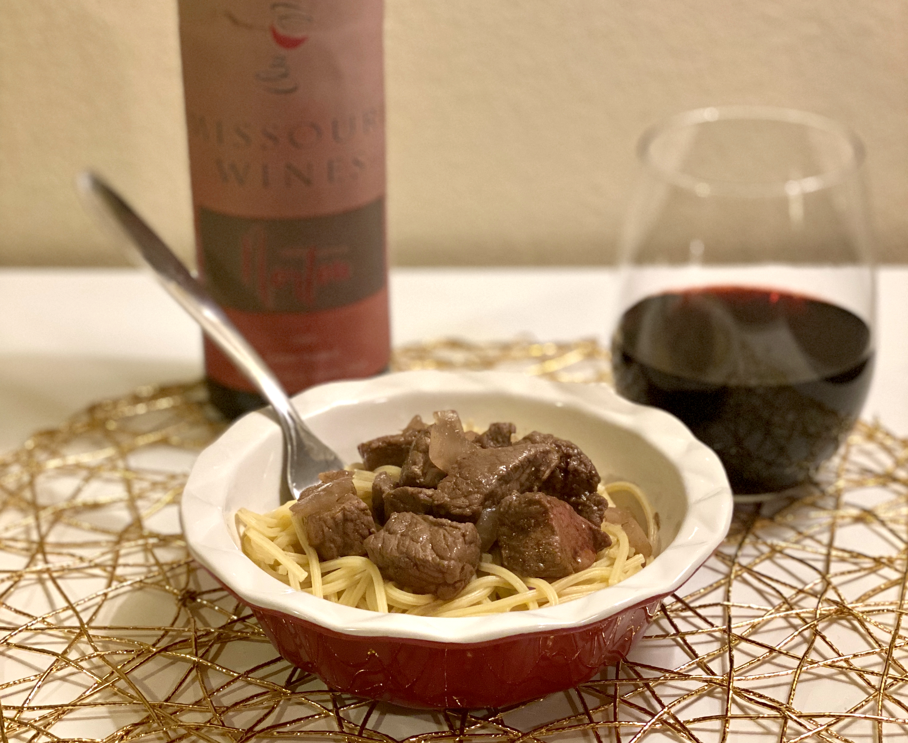 Norton Recipe: Beef Tips in Red Wine Sauce
