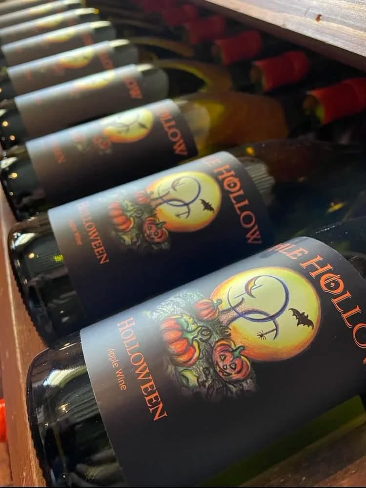 Holloween Apple wine