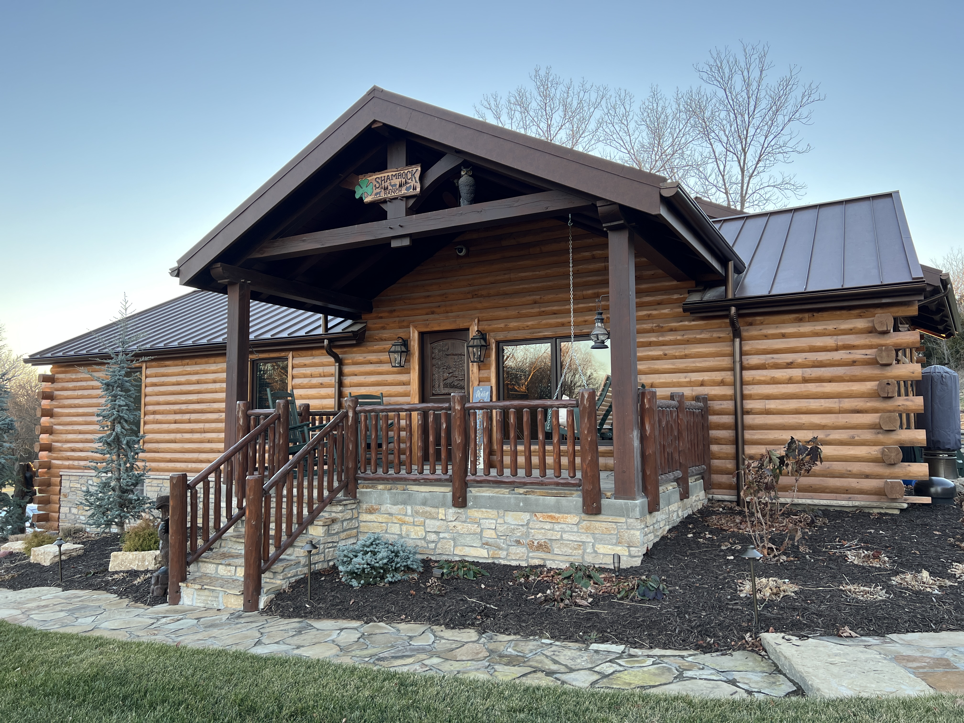 Shamrock Hills lodging cabin
